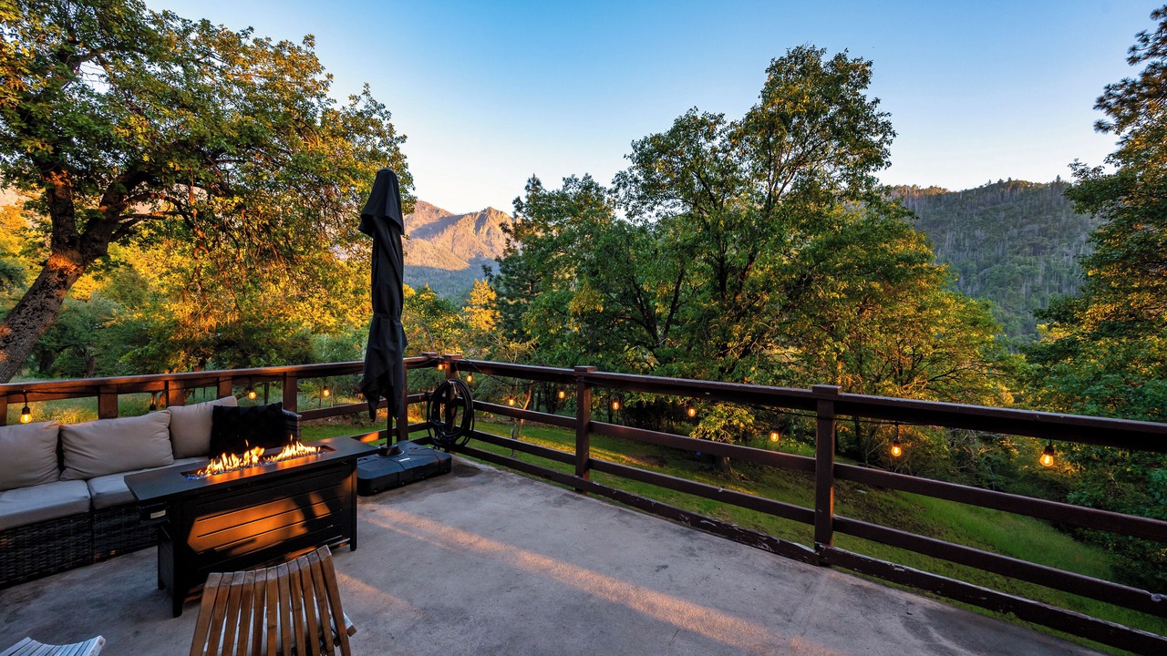 Photo of Outdoor in Camp Nelson