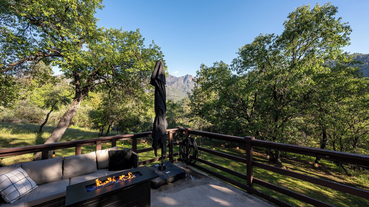 Photo of Outdoor in Camp Nelson