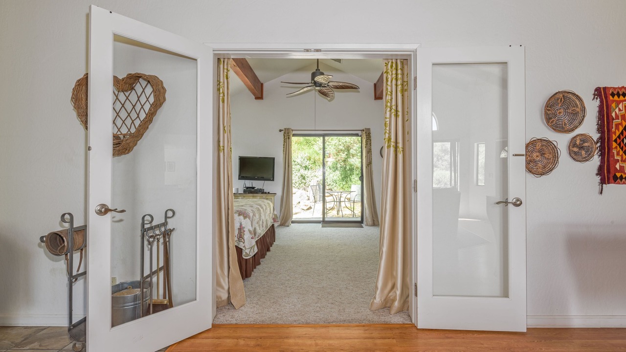 Photo of Bedroom in Oakhurst