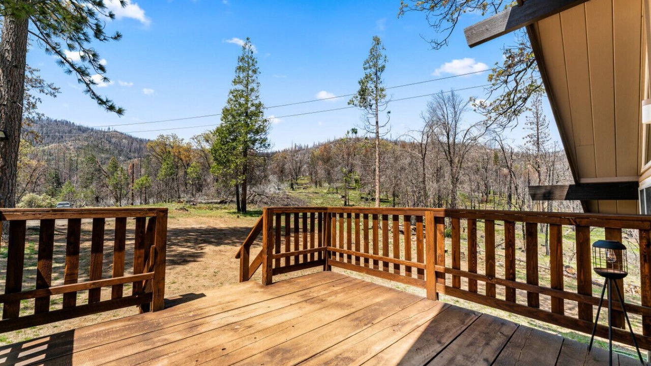 Photo of Patio Balcony in North Fork