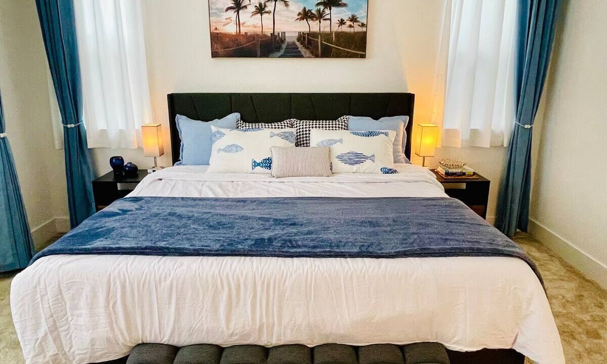 Photo of Bedroom in Marina