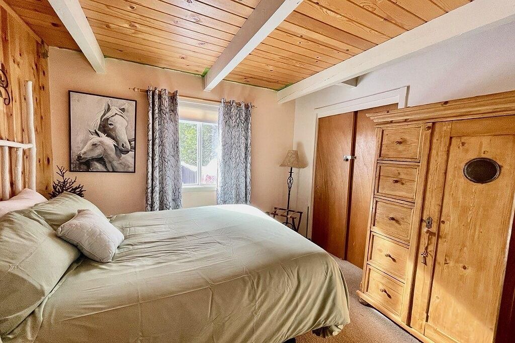 Photo of Bedroom in Cold Springs