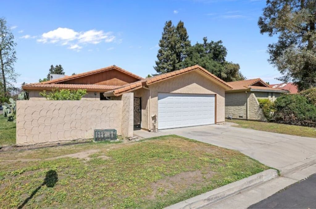 Photo of Outdoor in Visalia