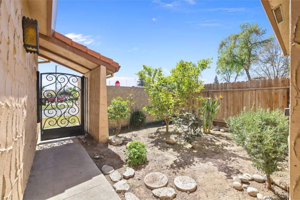 Photo of Outdoor in Visalia
