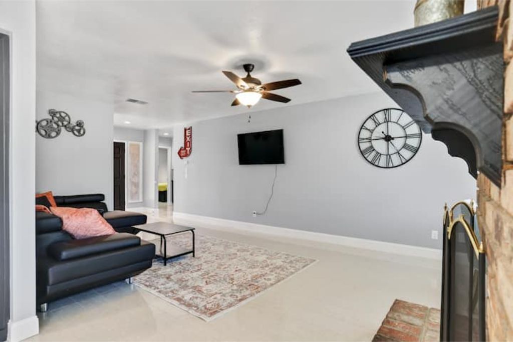 Photo of Livingroom in Visalia