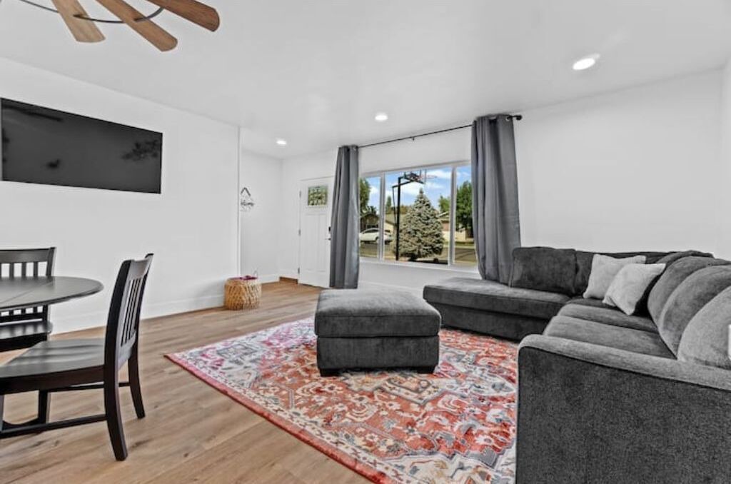 Photo of Livingroom in Visalia