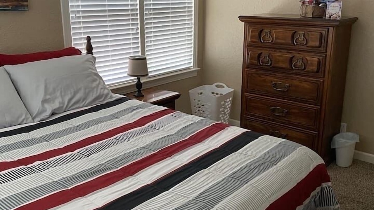 Photo of Bedroom in La Loma