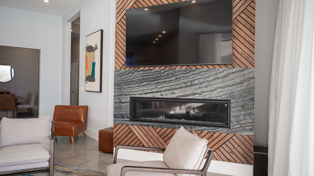 Photo of Livingroom in Enterprise