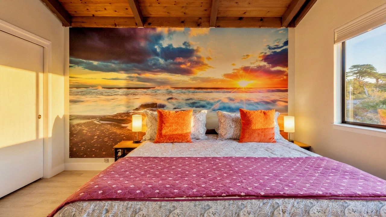 Photo of Bedroom in Moss Beach