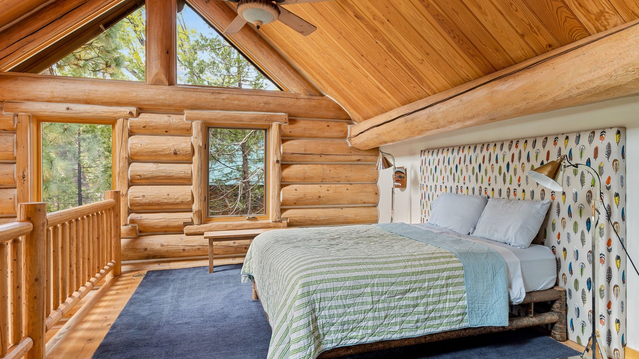 Photo of Bedroom in Bass Lake