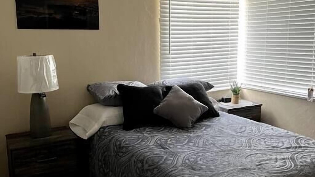 Photo of Bedroom in Hanford