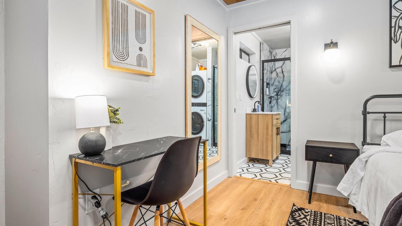 Photo of Bedroom in Cold Springs