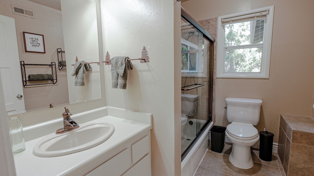 Photo of Bathroom in Twain Harte