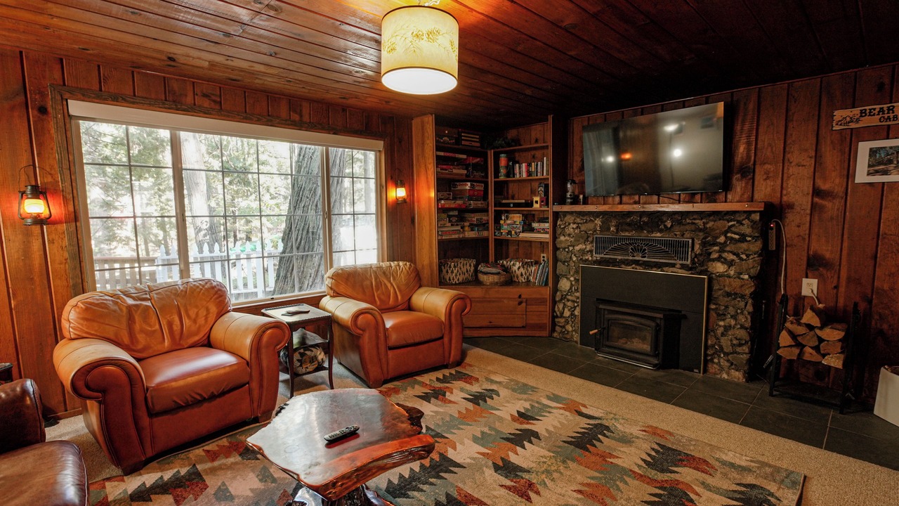 Photo of Livingroom in Twain Harte