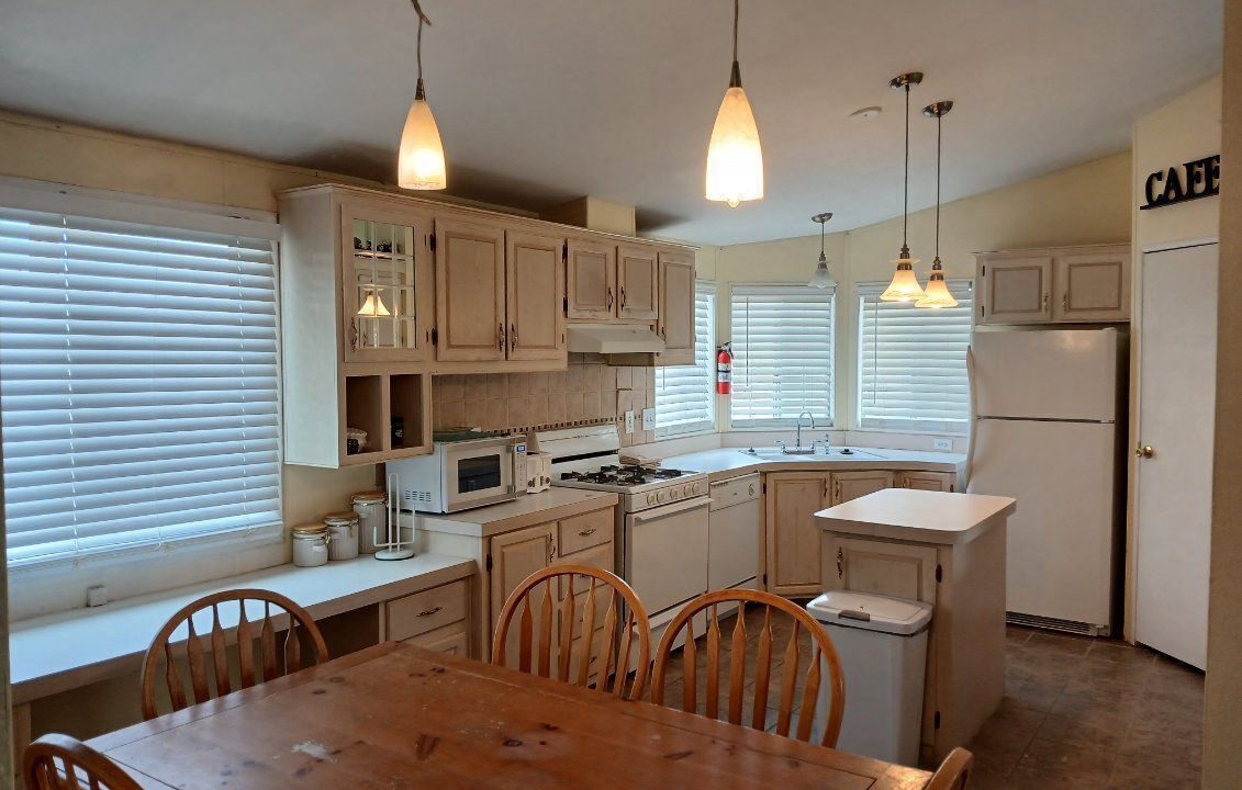 Photo of Kitchen in Olancha