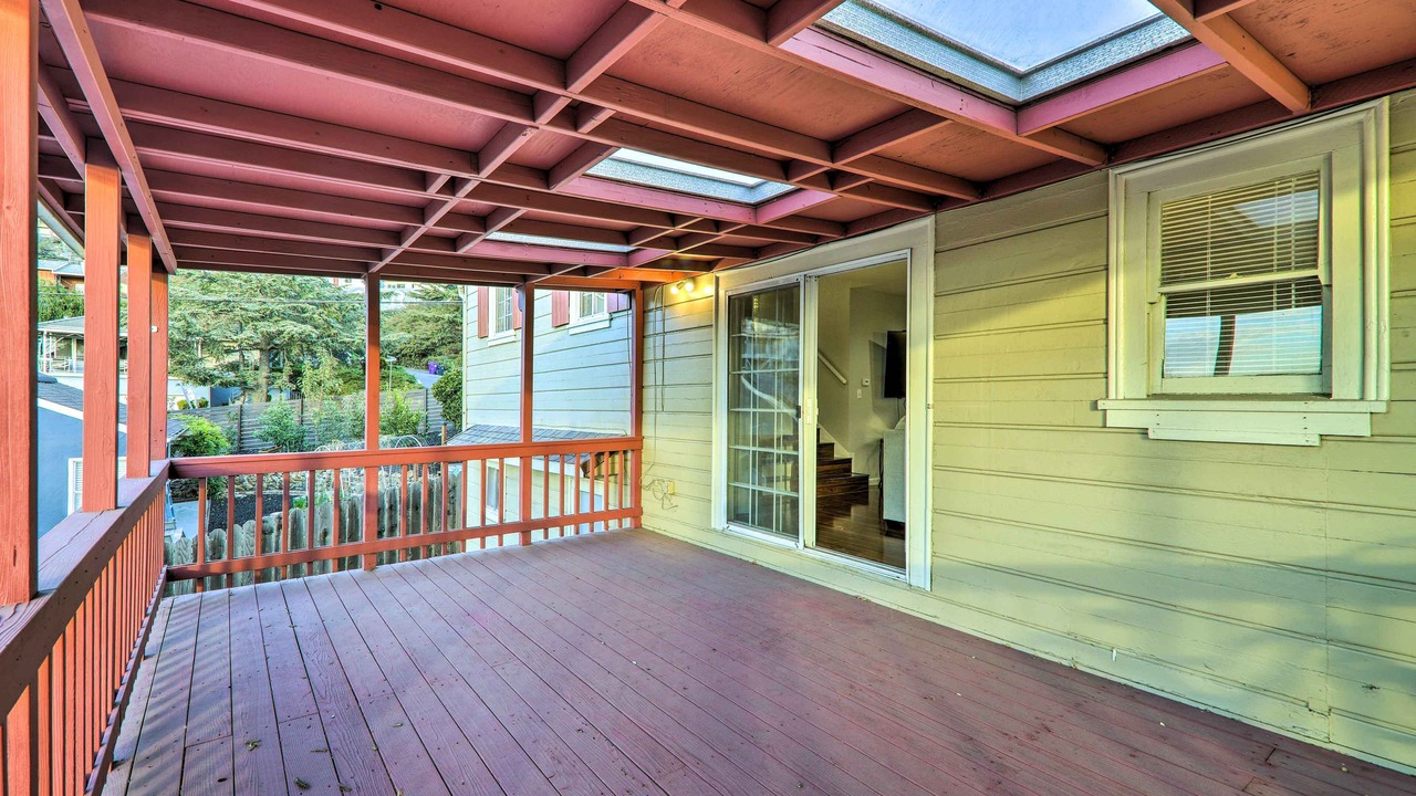 Photo of Patio Balcony in Castro Valley