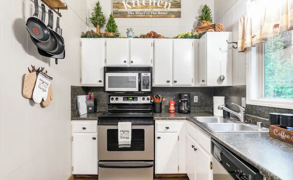 Photo of Kitchen in Pinecrest