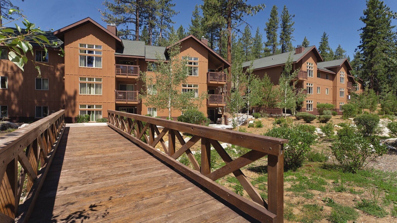 Photo of Outdoor in Round Hill Village
