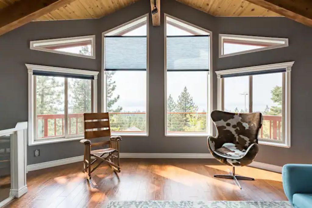 Photo of Livingroom in Tahoe Village
