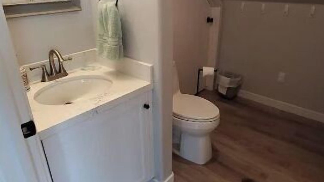 Photo of Bathroom in Visalia