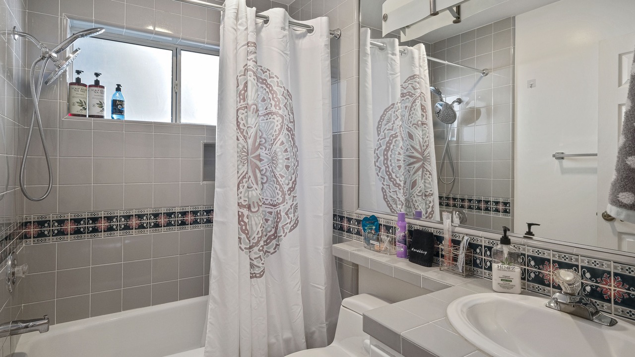 Photo of Bathroom in Malibu