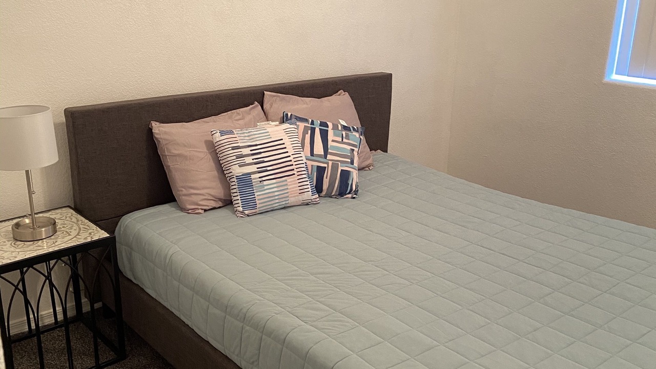 Photo of Bedroom in Lake Havasu City