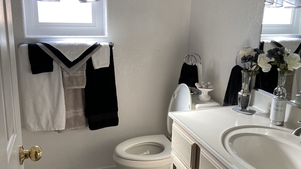 Photo of Bathroom in Lake Havasu City