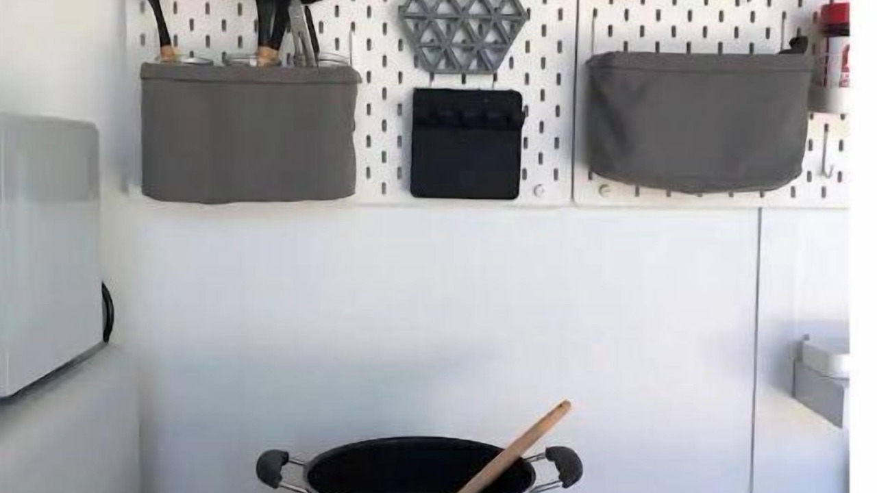 Photo of Kitchen in Lone Pine