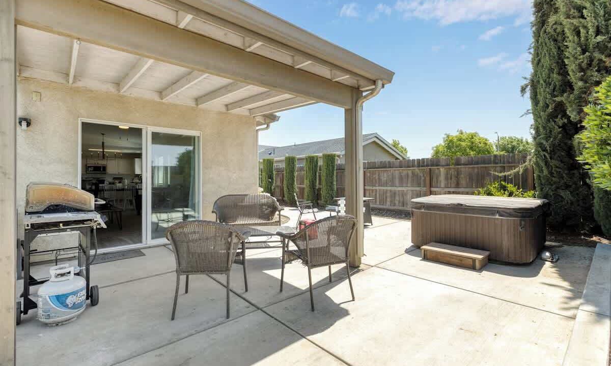 Photo of Patio Balcony in Tulare