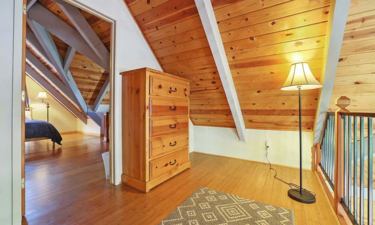 Photo of Bedroom in Sierra Cedars