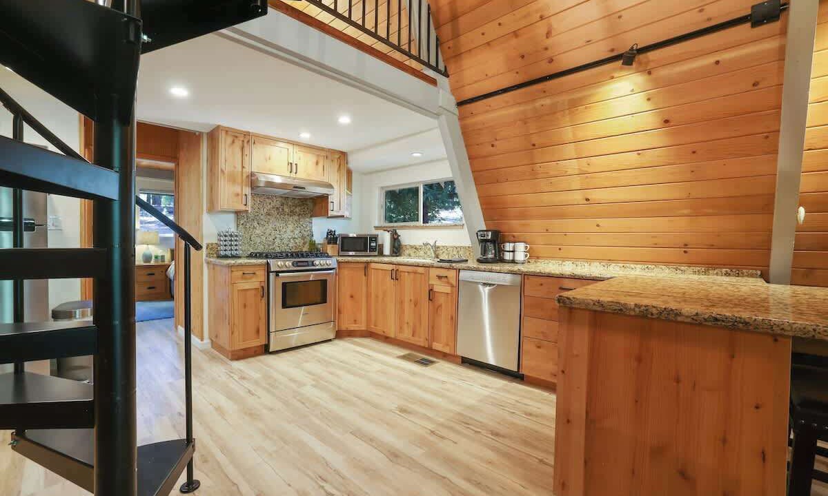 Photo of Kitchen in Sierra Cedars