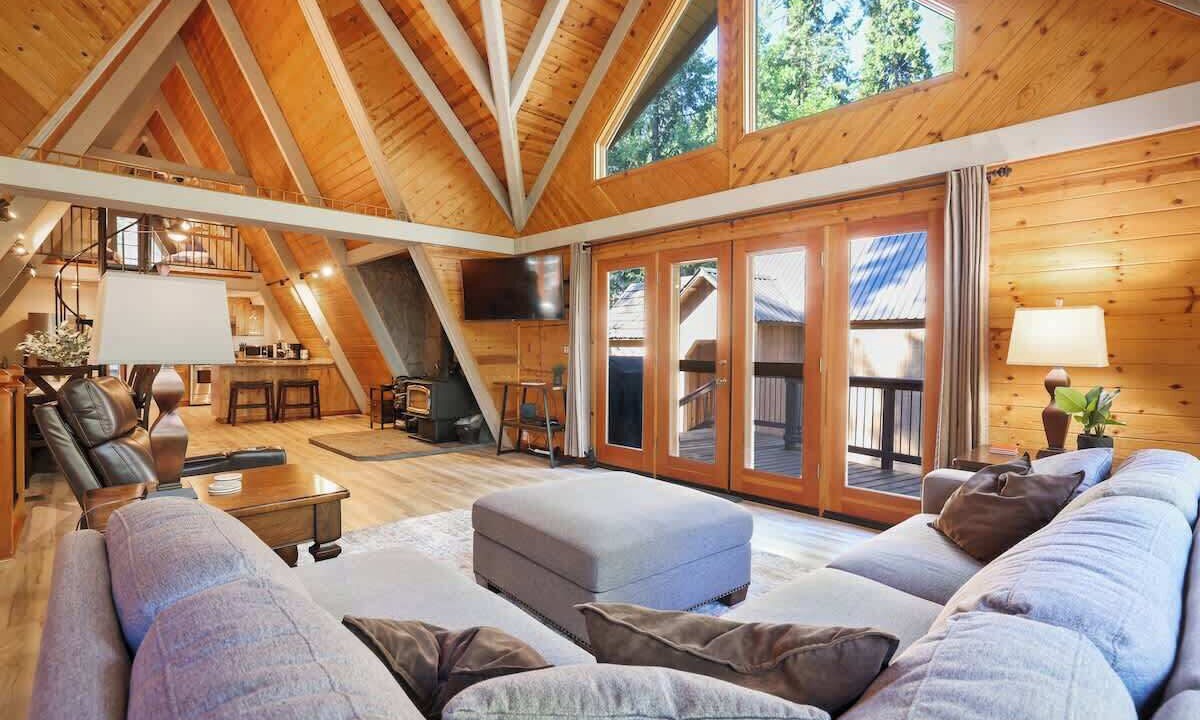 Photo of Bedroom in Sierra Cedars