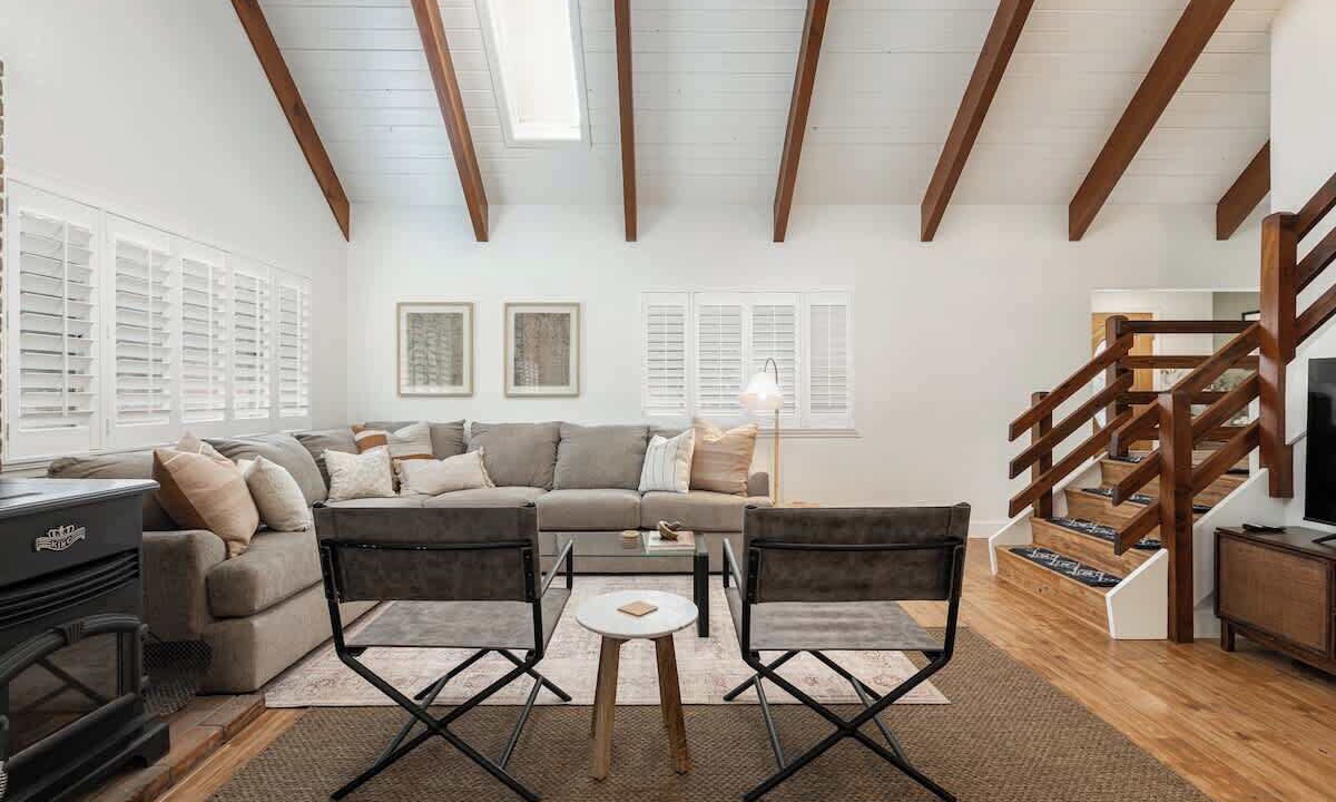 Photo of Livingroom in Three Rivers