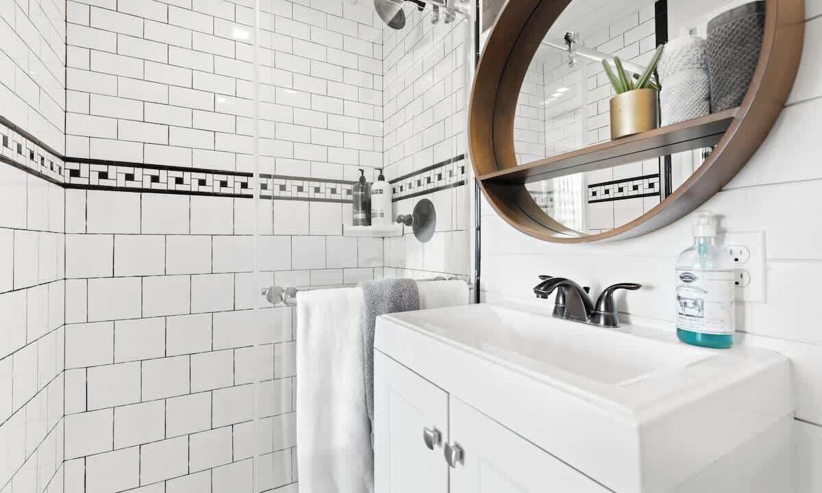 Photo of Bathroom in Tulare