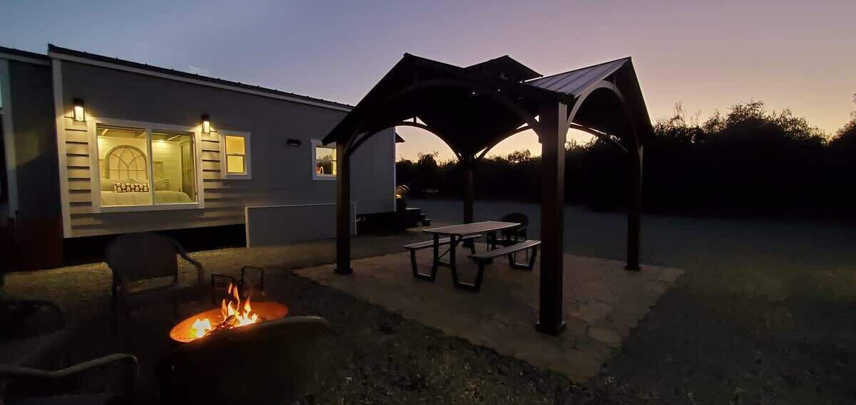 Photo of Outdoor in Lindsay