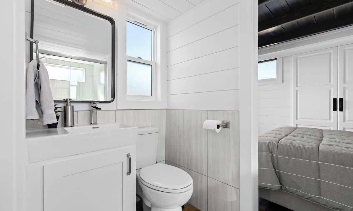 Photo of Bathroom in Lindsay