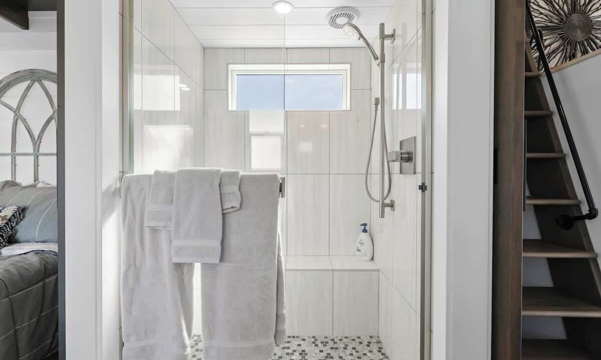 Photo of Bathroom in Lindsay