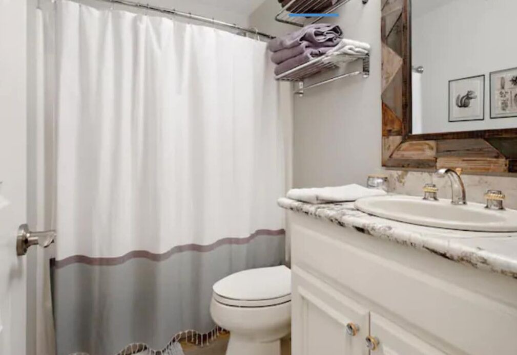 Photo of Bathroom in Shaver Lake