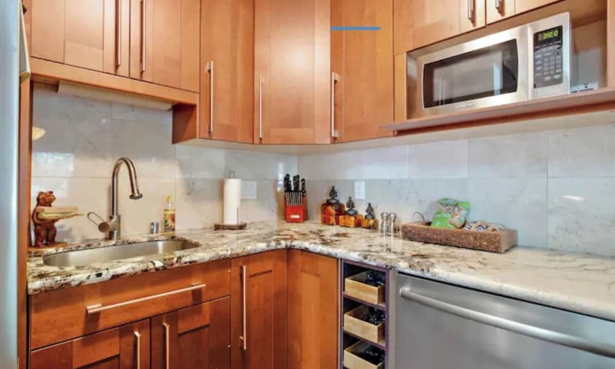 Photo of Kitchen in Shaver Lake