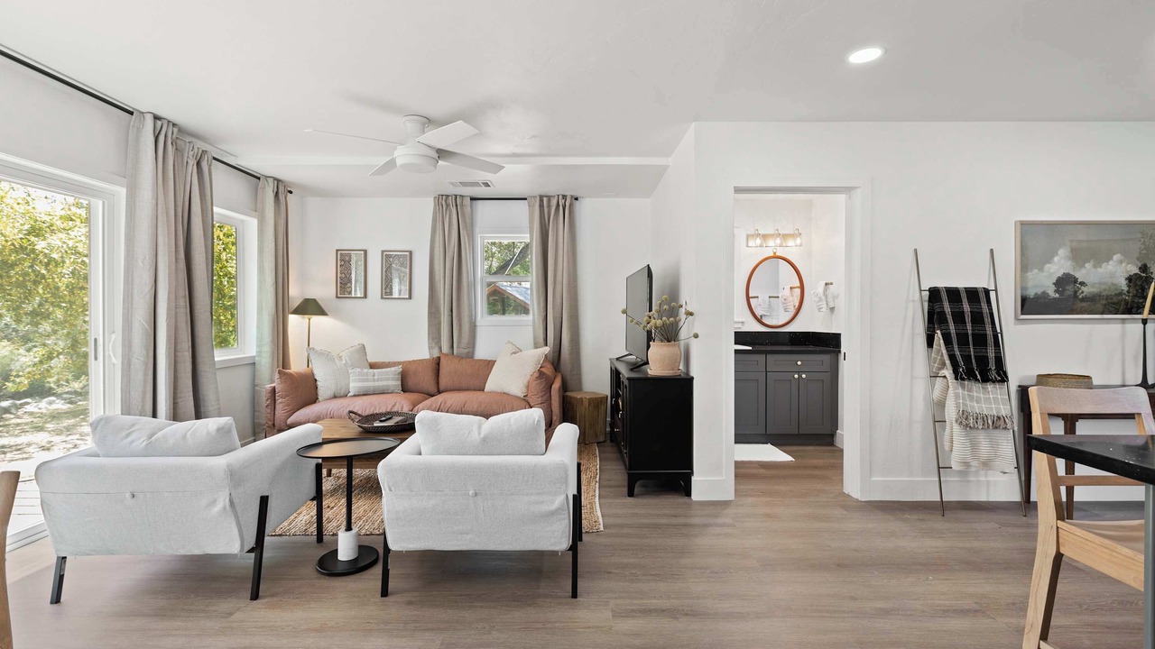 Photo of Livingroom in Three Rivers