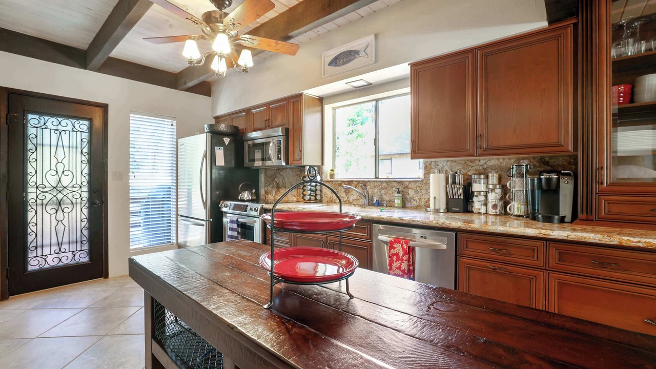 Photo of Kitchen in Sierra Cedars