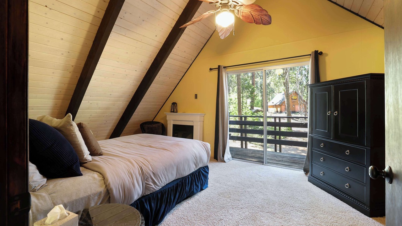 Photo of Bedroom in Sierra Cedars