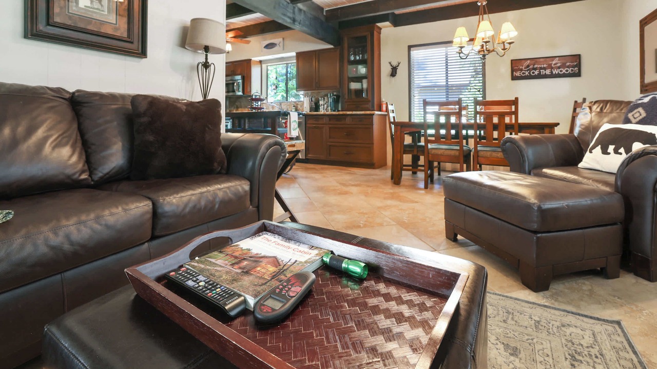 Photo of Livingroom in Sierra Cedars