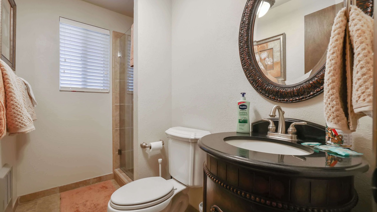 Photo of Bathroom in Sierra Cedars