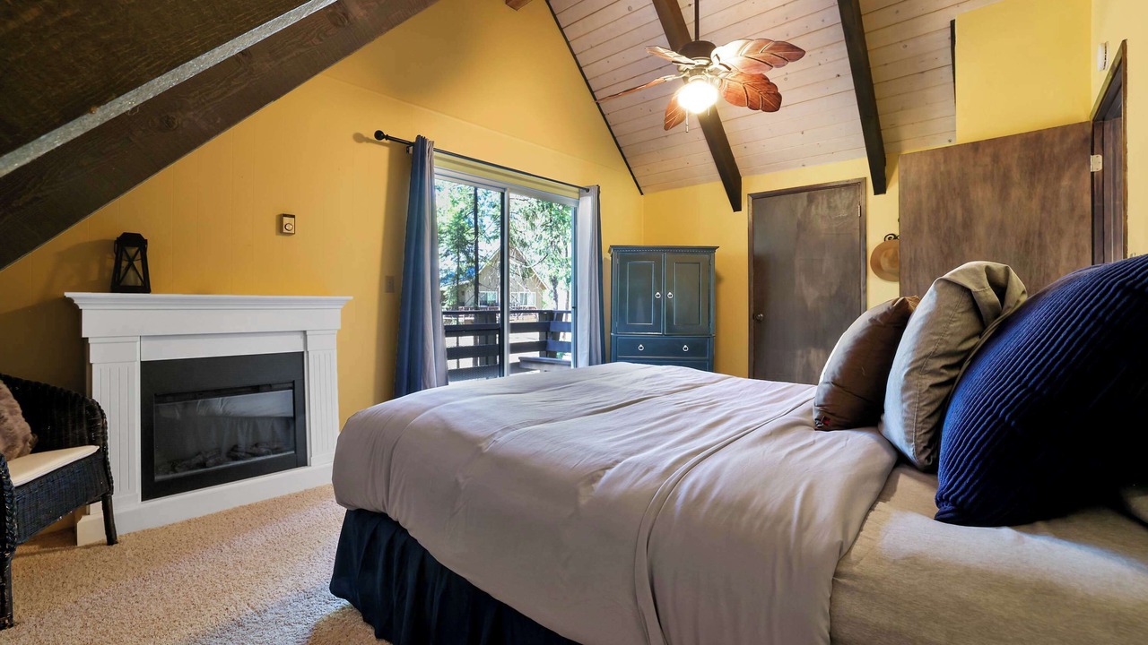 Photo of Bedroom in Sierra Cedars