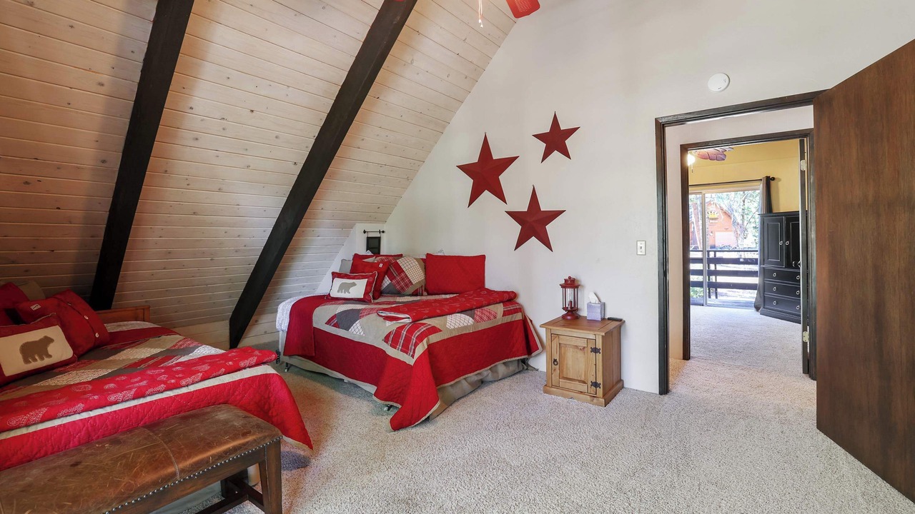 Photo of Bedroom in Sierra Cedars