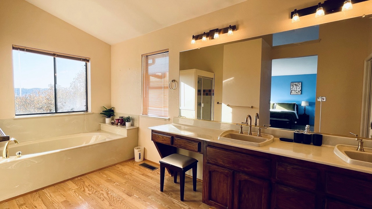 Photo of Bathroom in Vallejo