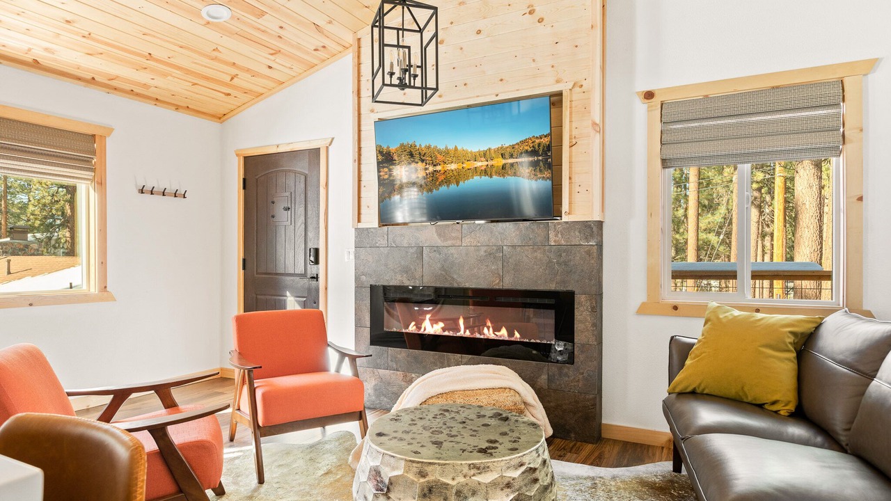 Photo of Livingroom in Big Bear Lake