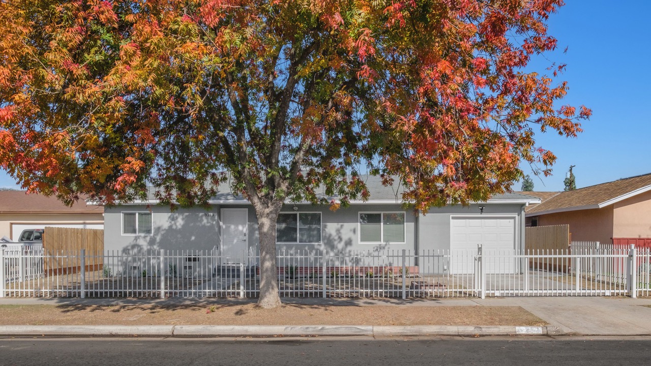 Photo of Outdoor in Raisin