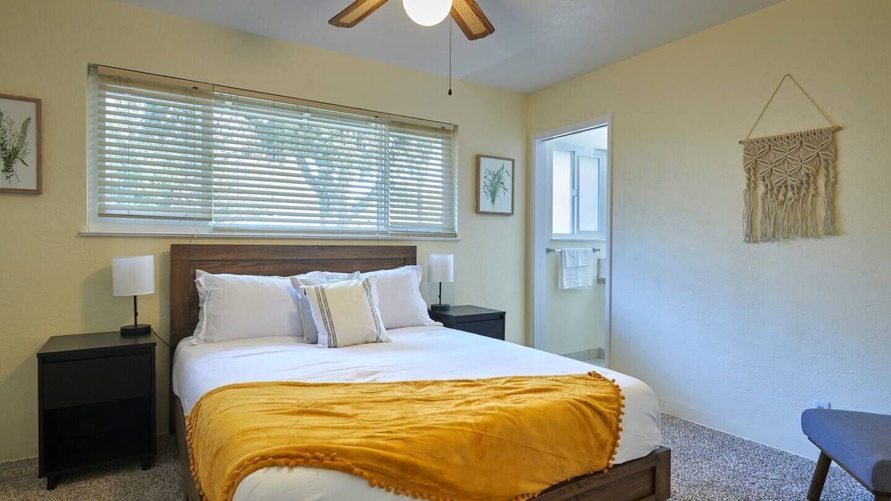 Photo of Bedroom in Raisin